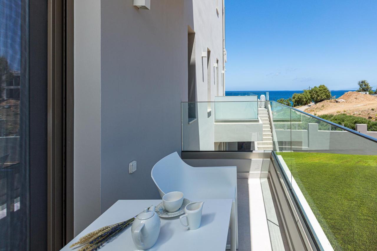 Lagoon Seaside Villa, Sumptuous Retreat,By Thinkvilla Panormos  Екстер'єр фото